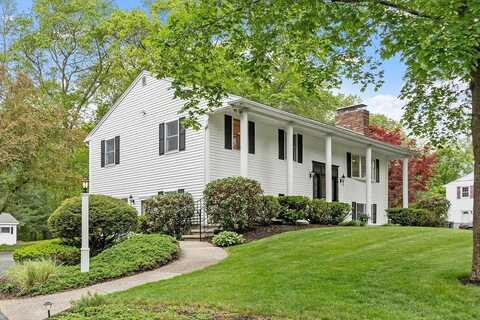 46 Salem St, Methuen, MA 01844