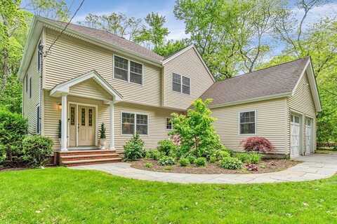 121 Shade St, Lexington, MA 02421