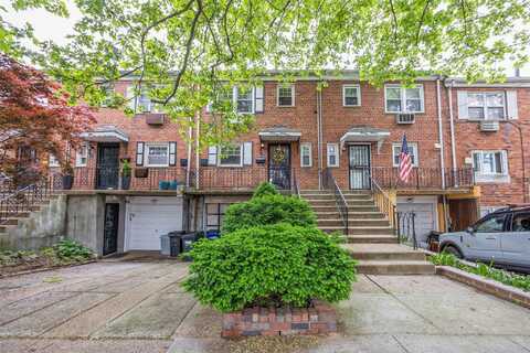 61-34 69 Place, Middle Village, NY 11379