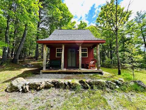 981 New Hague Road, Clay, NY 12836