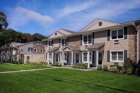 63 Island Boulevard, Bohemia, NY 11716