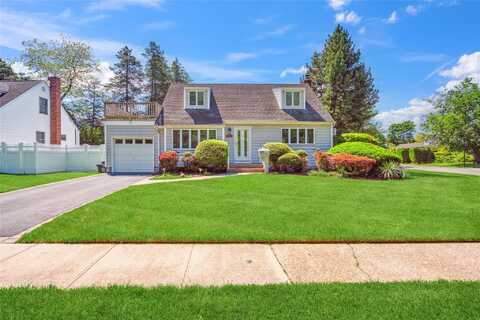 2714 N Shelley Road, Bellmore, NY 11710