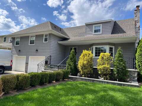 930 Eileen Terrace, Woodmere, NY 11598