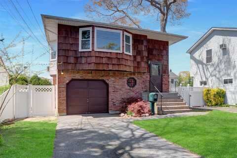12 Wyant Avenue, Ronkonkoma, NY 11779