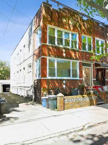 432 Amboy Street, Brooklyn, NY 11212