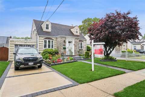 624 Westminster Road, Baldwin, NY 11510