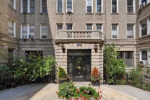 811 Walton Avenue, Bronx, NY 10451