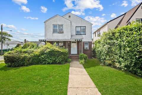 94 Shaw Avenue, Valley Stream, NY 11580