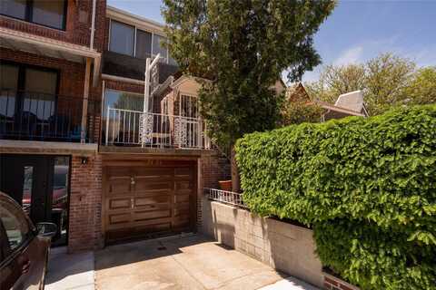 28-06 34th Avenue, Astoria, NY 11106