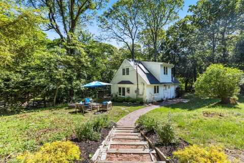5 1/2 Locust Avenue, Stony Brook, NY 11790