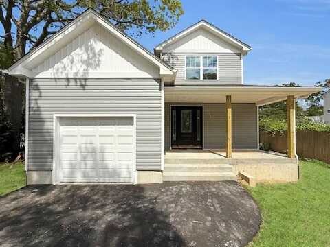 114 West End Drive, Shirley, NY 11967