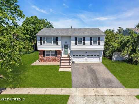 22 Orchard Court, Howell, NJ 07731