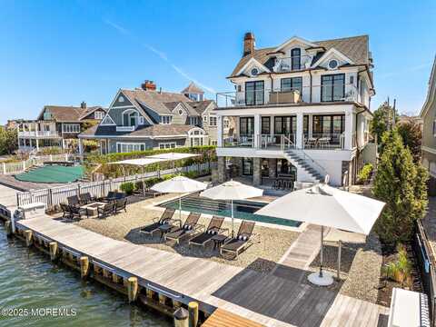 948 Lagoon Lane S, Mantoloking, NJ 08738