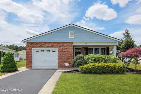 10 Merrilee Lane, Toms River, NJ 08757