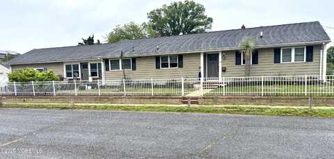 45 Terrace Place, Keansburg, NJ 07734
