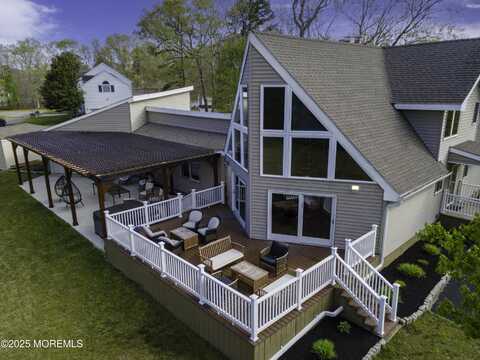 328 E Pleasant Grove Road, Jackson, NJ 08527