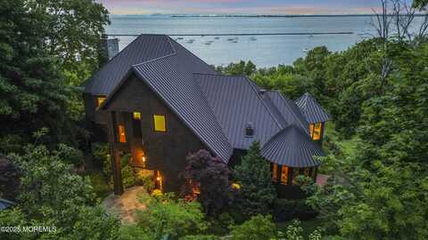 154 Ocean Boulevard, Atlantic Highlands, NJ 07716