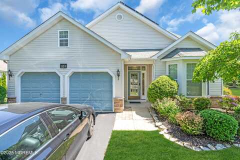 551 Bennington Lane, Lakewood, NJ 08701