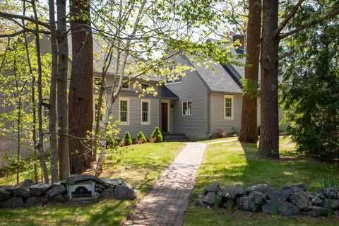 9 Ocean View Circle, Saco, ME 04072