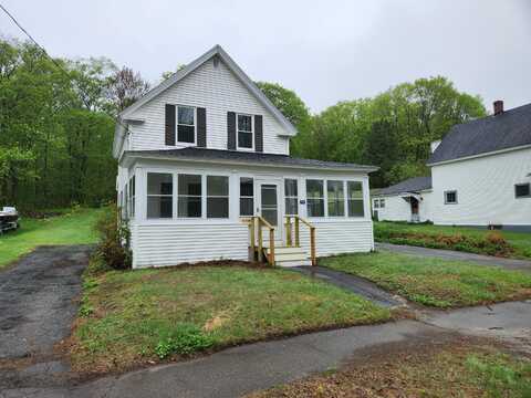 76 Somerset Street, Millinocket, ME 04462