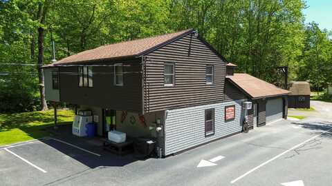 208 New Road, Arundel, ME 04046