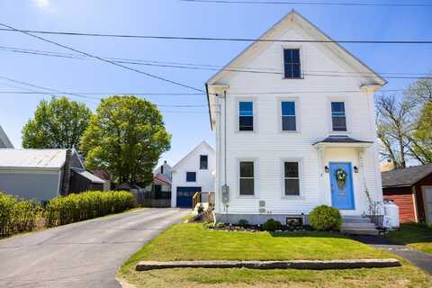 2 School Street, Bridgton, ME 04009