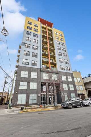 1122 W Catalpa Avenue, Chicago, IL 60640