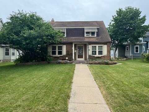 309 11th Avenue, Sterling, IL 61081
