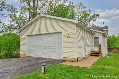 35850 N BENJAMIN Avenue, Ingleside, IL 60041