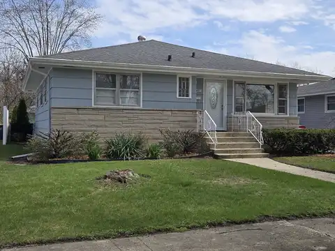 18433 Arcadia Street, Lansing, IL 60438