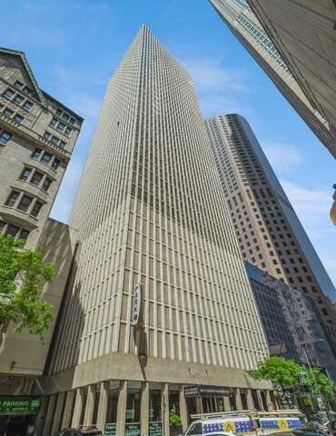 100 E Walton Street, Chicago, IL 60611