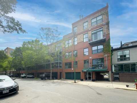 1740 N Marshfield Avenue, Chicago, IL 60622