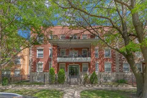 4137 S Prairie Avenue, Chicago, IL 60653