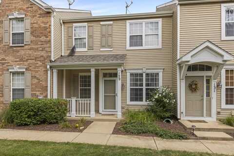 129 Springbrook Trail S, Oswego, IL 60543