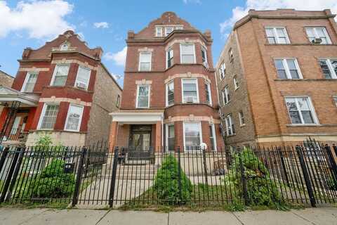 2655 S Millard Avenue, Chicago, IL 60623