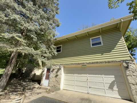 27616 W Rowe Avenue, Spring Grove, IL 60081