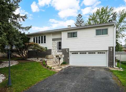 9040 Meadowview Drive, Hickory Hills, IL 60457
