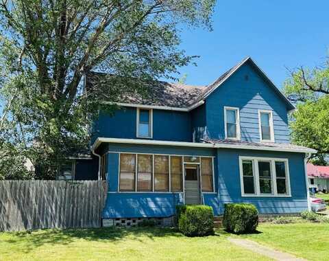204 N Center Street, Colfax, IL 61728