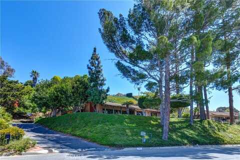 7695 Vale Drive, Whittier, CA 90602