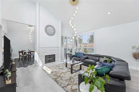 17711 Margate Street, Encino, CA 91316