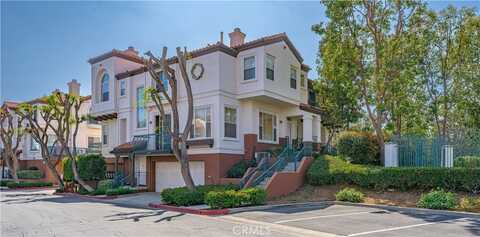 12671 Nicklaus Lane, Tustin, CA 92782