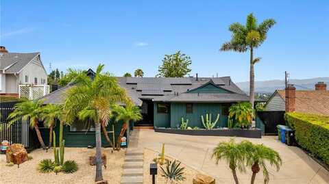 3627 Willowcrest Avenue, Studio City, CA 91604
