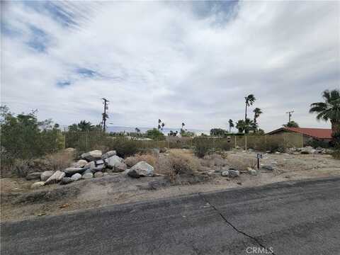 2740 N Vista Grande, Palm Springs, CA 92262