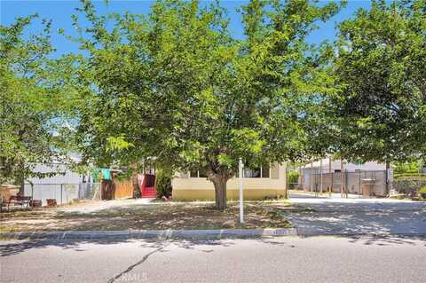 18995 Hinton Street, Hesperia, CA 92345