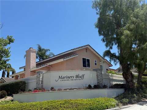 22 Tobago, Laguna Niguel, CA 92677
