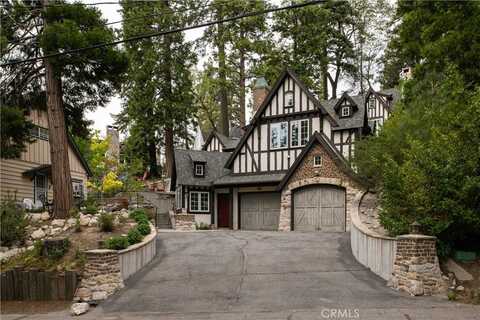 313 John Muir Road, Lake Arrowhead, CA 92352