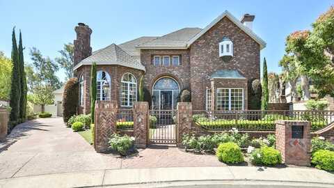 25782 Highplains Terrace, Laguna Hills, CA 92653