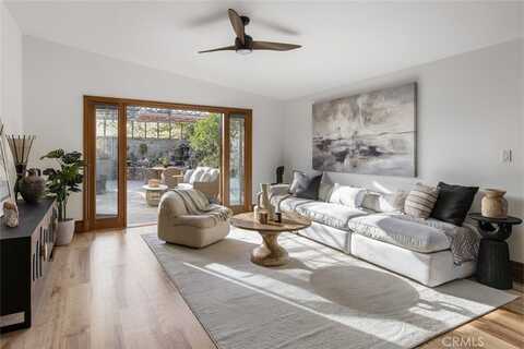 929 Lake Street, Venice, CA 90291