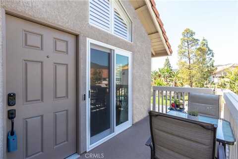 28956 Canyon Lake Drive, Lake Forest, CA 92679
