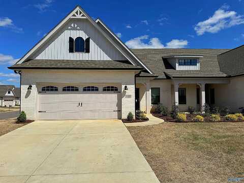 410 Raleigh Elm Drive, Huntsville, AL 35824